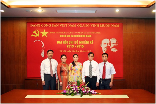 Đại hội các chi bộ nhiệm kì 2013-2015