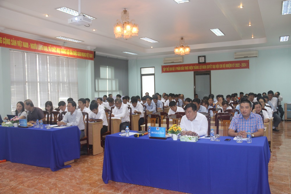 HỘI THẢO NÂNG CAO VIỆC CHẤP HÀNH PHÁP LUẬT VỀ TIÊU CHUẨN, ĐO LƯỜNG, CHẤT LƯỢNG TRONG HOẠT ĐỘNG KINH DOANH XĂNG DẦU