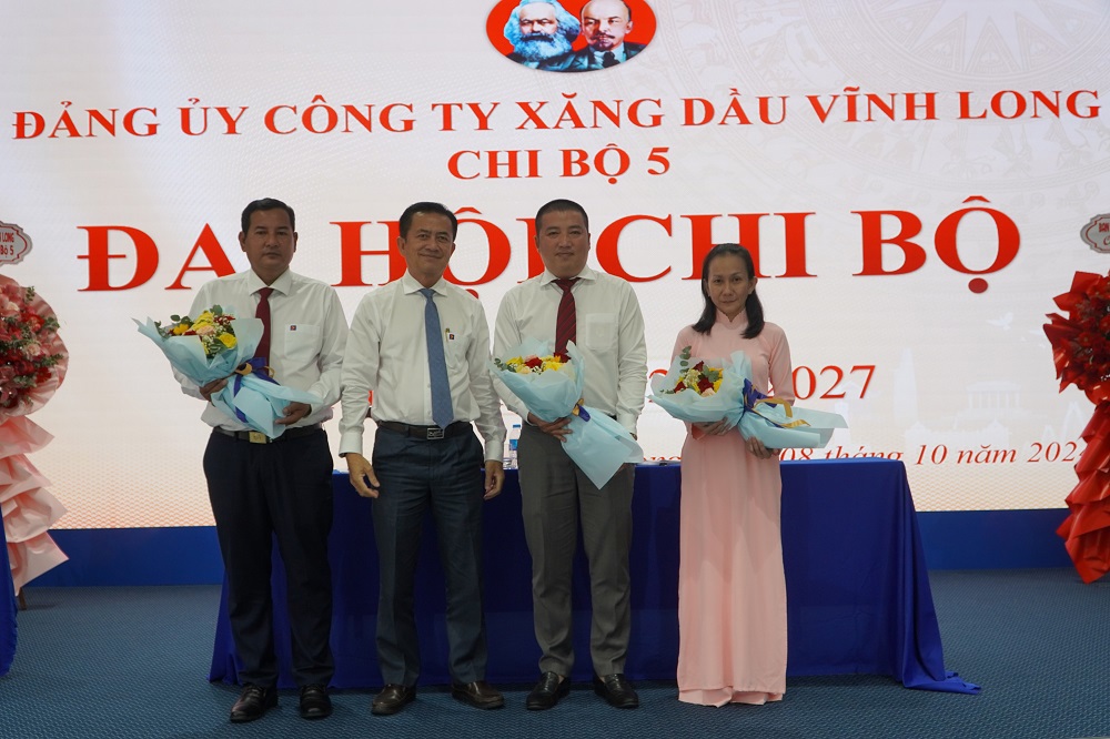 ĐẠI HỘI CHI BỘ 5 NHIỆM KỲ 2024-2027 (CÔNG TY XĂNG DẦU VĨNH LONG)