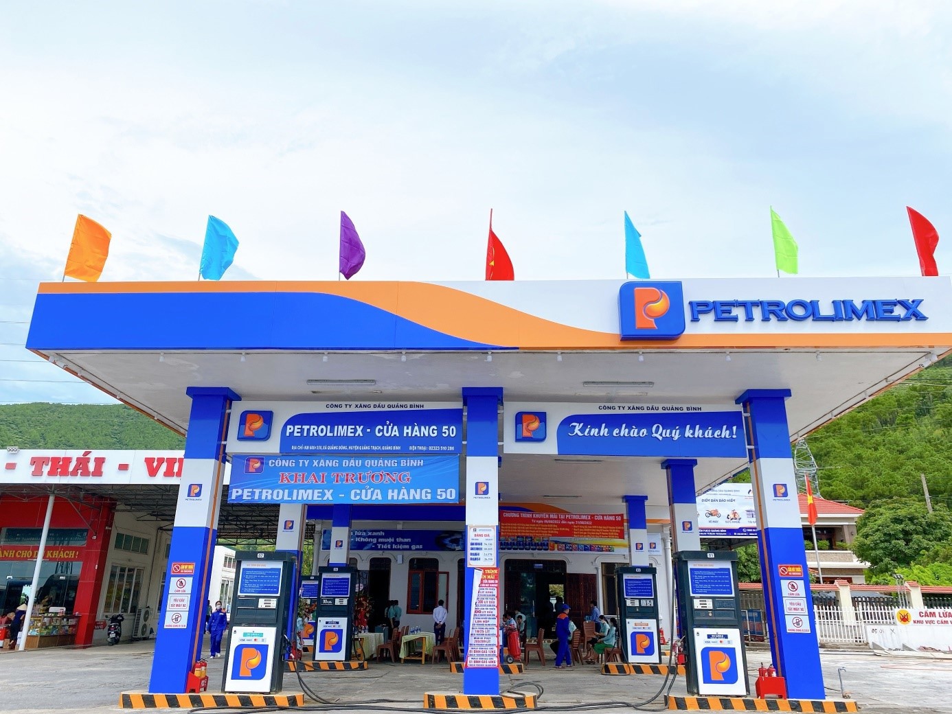 Khai trương Petrolimex - Cửa hàng 50 tại xã Quảng Đông, huyện Quảng Trạch