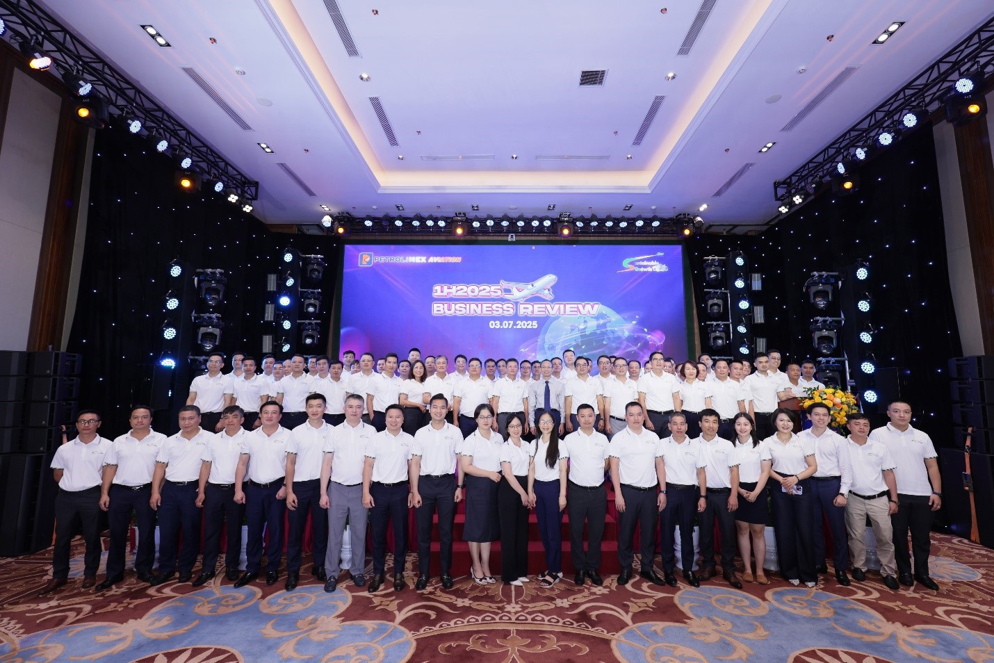 Petrolimex Aviation tổ chức thành công Hội nghị sơ kết công tác sản xuất kinh doanh 6 tháng đầu năm và triển khai kế hoạch 6 tháng cuối năm 2025