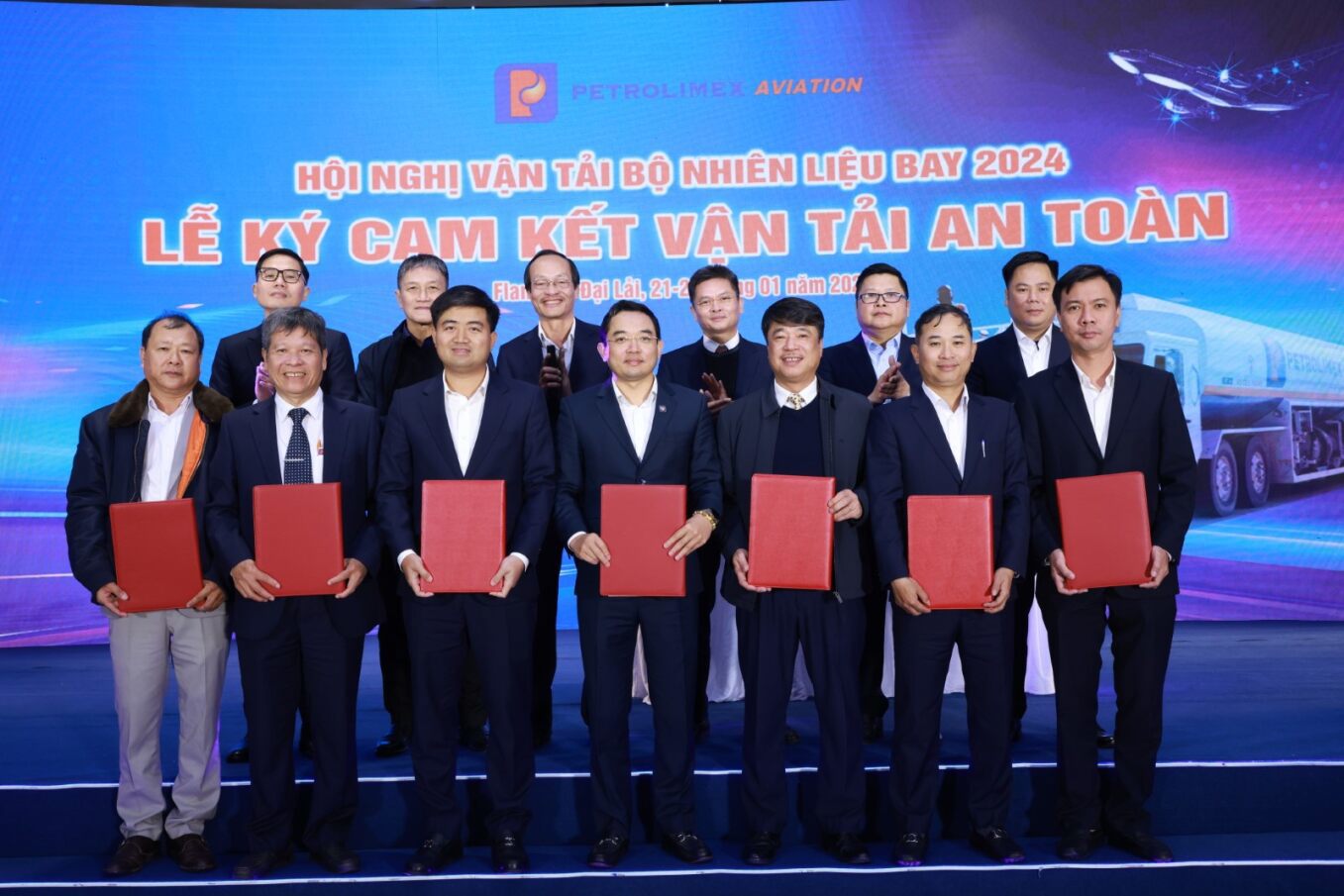 Petrolimex Aviation tổ chức Hội nghị Vận tải bộ Nhiên liệu bay 2024