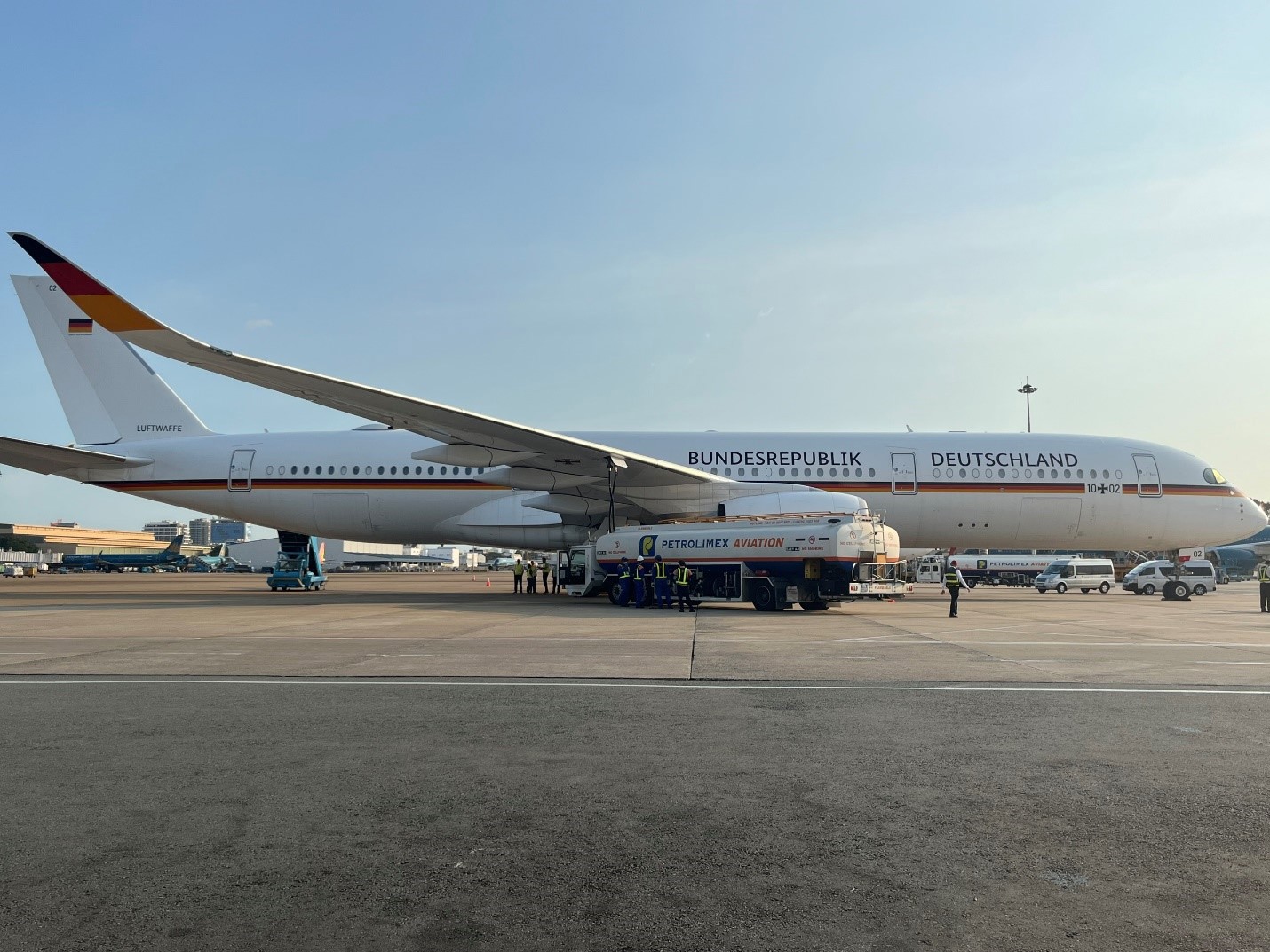 Petrolimex Aviation cung cấp nhiên liệu và tra nạp chuyên cơ Tổng thống Đức Frank-Walter Steinmeier