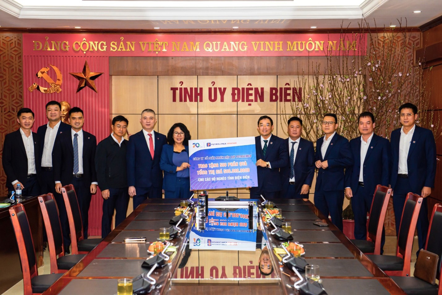 Petrolimex Aviation thăm, làm việc và triển khai hoạt động an sinh xã hội tại tỉnh Điện Biên