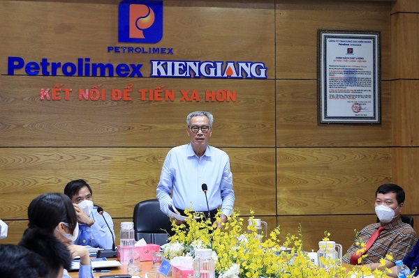 Năm 2021 - Khát vọng tỏa sáng để tiến xa hơn