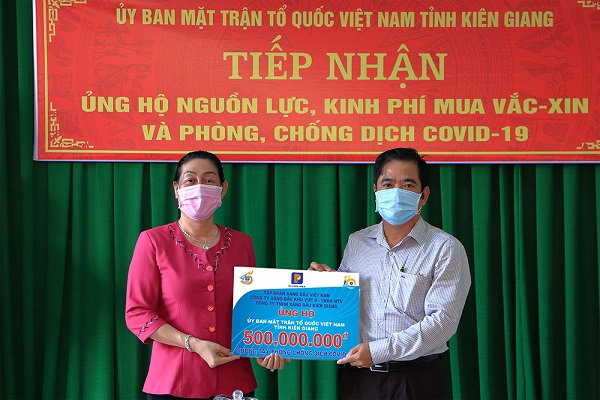 Chung tay phòng chống dịch Covid-19