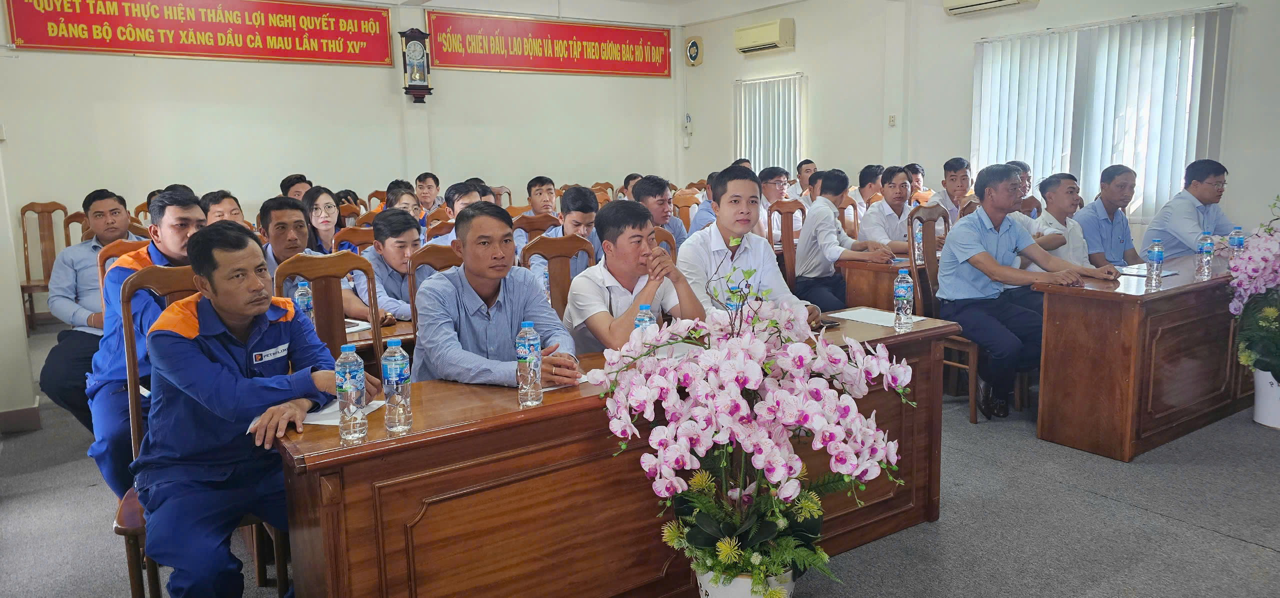 Petrolimex Cà Mau huấn luyện định kỳ An toàn vệ sinh lao động và Quy chế quản lý CHXD