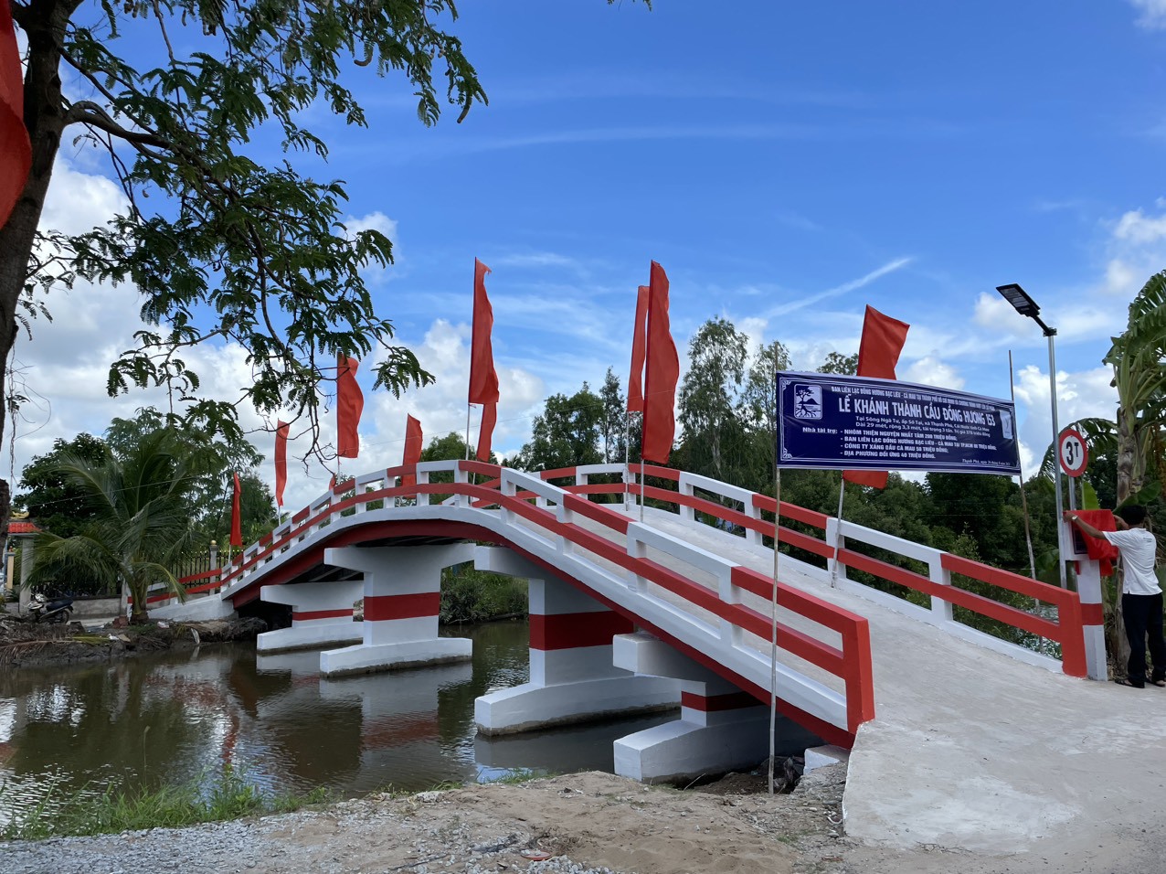 Cầu Đồng Hương 153 - Đồng Hành Cùng Xã Thạnh Phú trong chương trình An sinh Xã hội