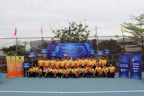 Công ty TNHH Liên doanh Kho Ngoại quan Xăng dầu Vân Phong (Công ty VPT) tổ chức Lễ phát động Giải chạy “Petrolimex Race 2023”