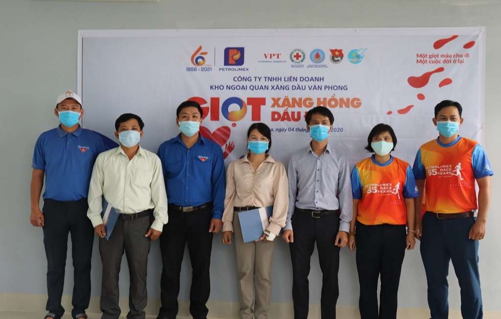 Ngày hội hiến máu “Giọt xăng hồng – Giọt dầu đỏ”  tại Công ty TNHH Liên doanh Kho Ngoại quan Xăng dầu Vân Phong (Công ty VPT)