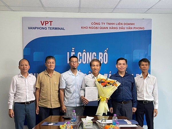 Công bố quyết định bổ nhiệm Kế toán trưởng Công ty TNHH Liên doanh Kho Ngoại quan Xăng dầu Vân Phong (Công ty VPT)