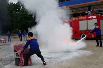 Thực tập phương án chữa cháy năm 2016