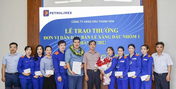 Biểu dương, khen thưởng Petrolimex-Cửa hàng 3, 27, 83 đơn vị dẫn đầu thi đua khối CHXD tháng 4/2022.
