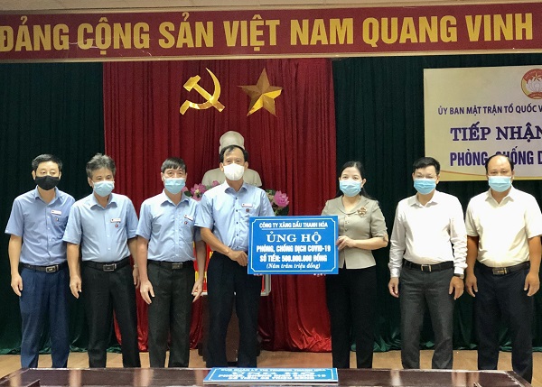 Petrolimex Thanh Hóa đóng góp 1 tỷ đồng vào Quỹ vắc xin phòng Covid-19