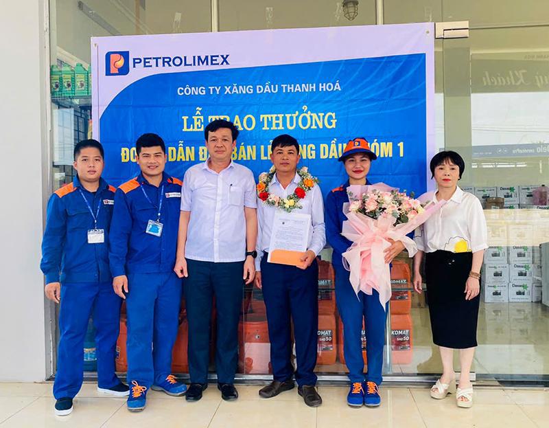 Biểu dương, khen thưởng Petrolimex-Cửa hàng 96, 115, 61 đơn vị dẫn đầu thi đua khối CHXD tháng 4/2025.
