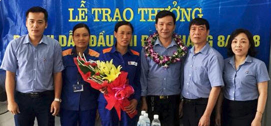 Biểu dương CHXD Cầu Quan đơn vị dẫn đầu thi đua tháng 8/2018