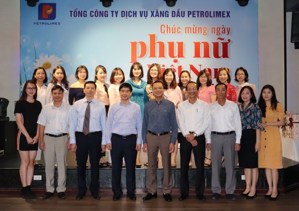 Chúc mừng “Bông hoa tháng mười”