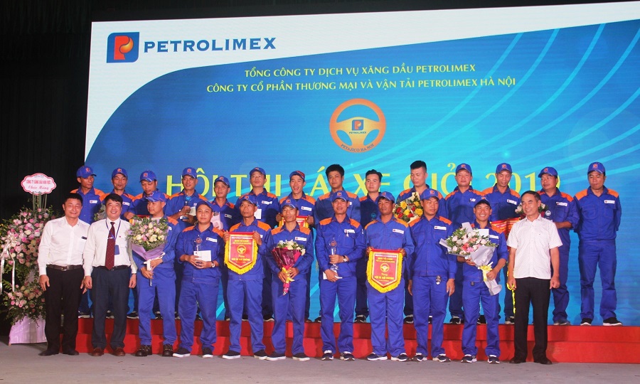 Hơn cả một cuộc thi