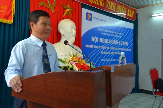 Đào tạo nghiệp vụ kỹ thuật an toàn vận chuyển xăng dầu và bảo vệ môi trường