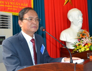 Vượt khó để phát triển