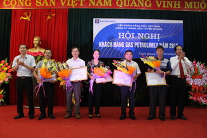 Hội nghị khách hàng Gas 2015