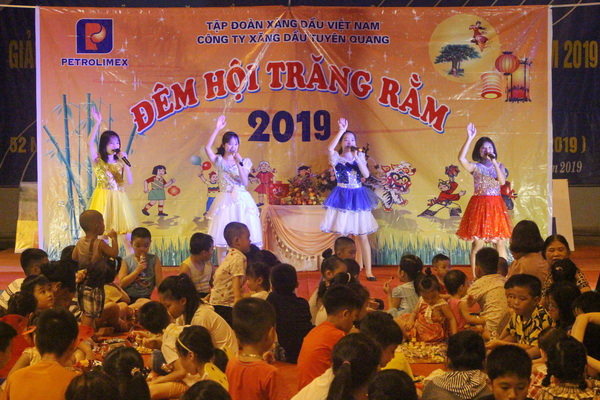 Vui hội trăng rằm tại Petrolimex Tuyên Quang