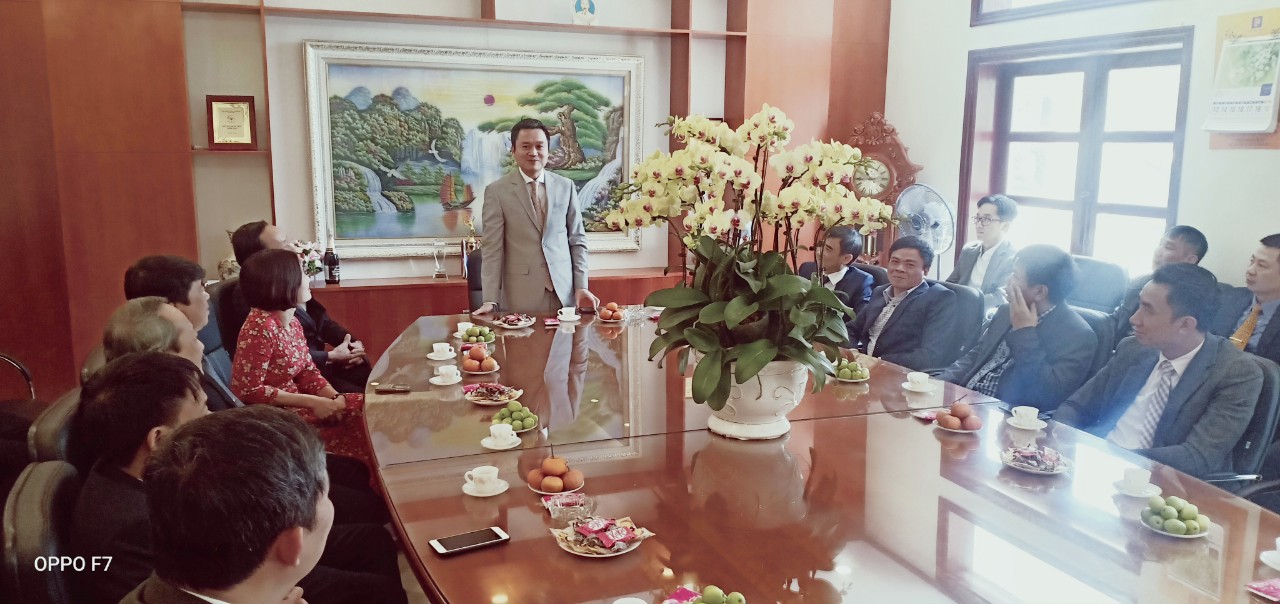 Tân xuân cùng đoàn kết trí tuệ để tiến xa hơn.