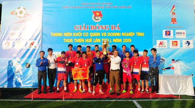 Khỏe - để tiến xa hơn