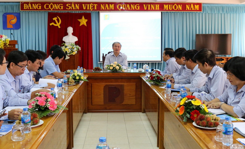 UV.HĐQT-PTGĐ Trần Ngọc Năm thăm, làm việc tại Petrolimex An Giang