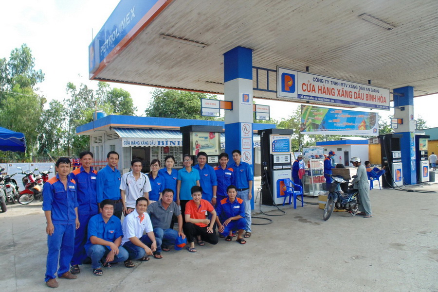 Hưởng ứng Chiến dịch làm cho thế giới sạch hơn năm 2016
