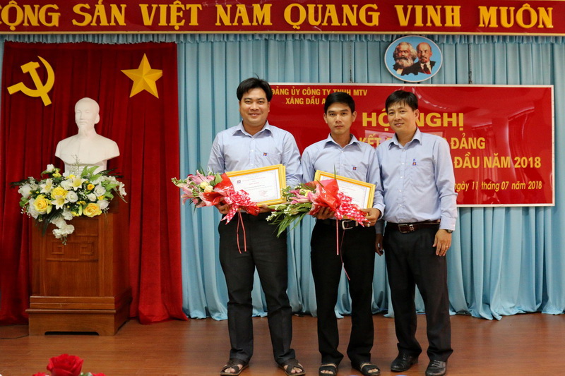 Bám sát mục tiêu, thi đua hoàn thành các chỉ tiêu KH 2018