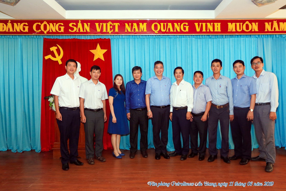 Tổng Giám đốc PLC Nguyễn Văn Đức thăm và làm việc với Petrolimex An Giang
