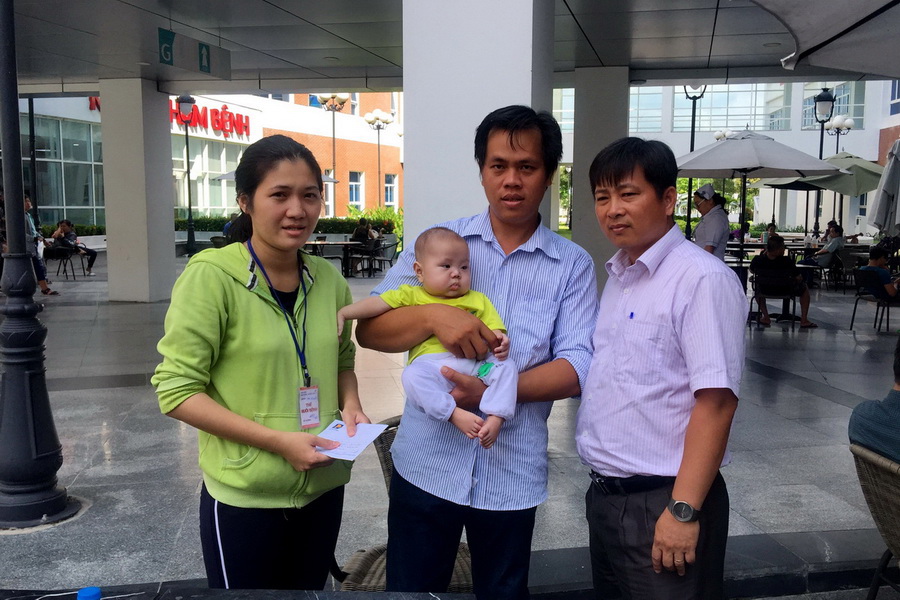 Sự sẻ chia nghĩa tình tới gia đình chị Võ Thị Huyền Ngân
