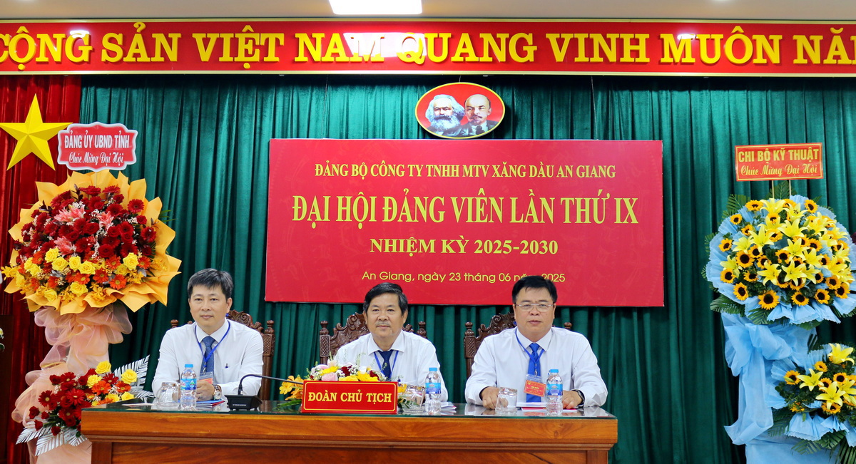 Đoàn kết - Dân chủ - Kỷ cương - Đổi mới - Phát triển, đưa Petrolimex An Giang phát triển bền vững