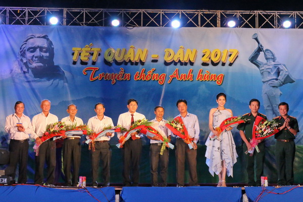 “Tết Quân – Dân” trọn nghĩa, vẹn tình