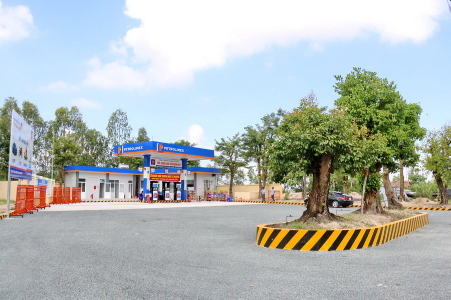 Khai trương CHXD thứ 44 trên địa bàn An Giang