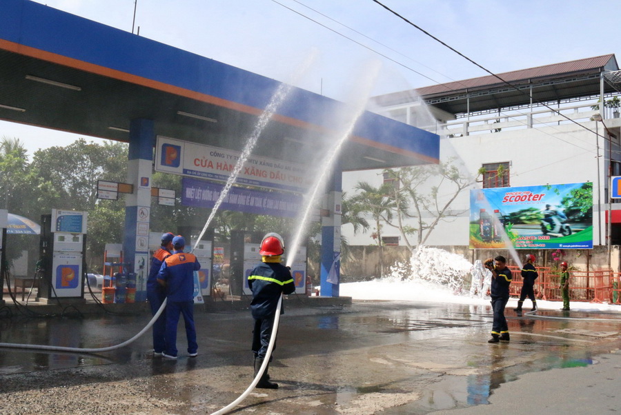 Thực tập phương án chữa cháy và cứu nạn cứu hộ