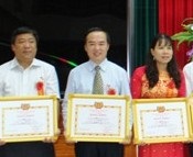 Petrolimex Quảng Trị vinh dự nhận Bằng khen của Tỉnh ủy