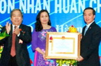 Petrolimex Quảng Trị đón nhận Huân chương Lao động hạng Nhất tại lễ kỷ niệm 25 năm thành lập