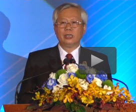Chủ tịch kiêm Giám đốc Petrolimex Sài Gòn Trần Văn Thắng báo cáo tại Lễ kỷ niệm 40 năm thành lập và đón nhận Huân chương Độc lập hạng Nhì