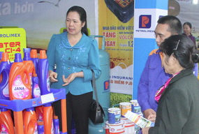 Petrolimex Hà Giang nổi bật tại Hội chợ TMQT Việt - Trung 2015
