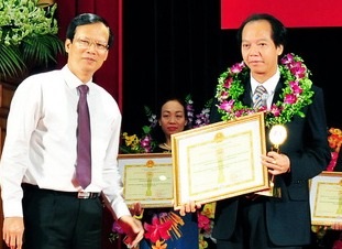 Petrolimex Tuyên Quang được vinh danh DN tiêu biểu tỉnh Tuyên Quang 2016