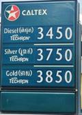 Campuchia tăng giá bán lẻ xăng dầu 50-150 riel/lít từ 12/8