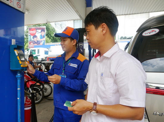 Khách hàng đánh giá cao việc Petrolimex mở cổng POS cho ATM liên minh Napas