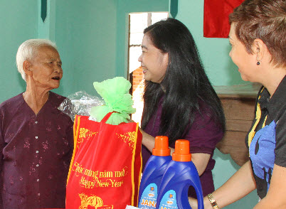 Petrolimex Sài Gòn trao nhà tình thương tặng 2 hộ nghèo huyện Củ Chi