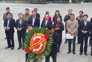 Petrolimex Quảng Trị dâng hương tri ân các Anh hùng Liệt sĩ tại NTQG Trường Sơn