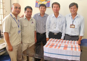 Petrolimex Sài Gòn tặng vở học sinh trước thềm năm học mới