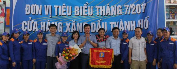 Petrolimex Hà Tĩnh vinh danh CHXD thành phố tiêu biểu tháng 7/2017