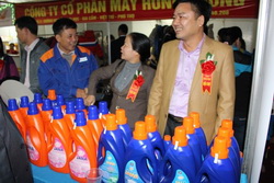 Petrolimex Phú Thọ với phiên chợ vùng cao Yên Lập