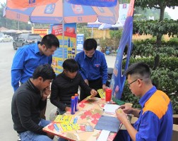 ĐTN Petrolimex Hà Sơn Bình mở hội bán hàng tại CHXD số 7 - Xuân Mai